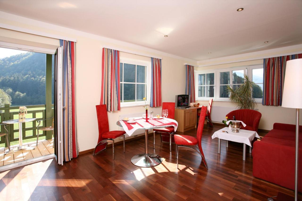 Hotel Buerglstein Saint Wolfgang Εξωτερικό φωτογραφία